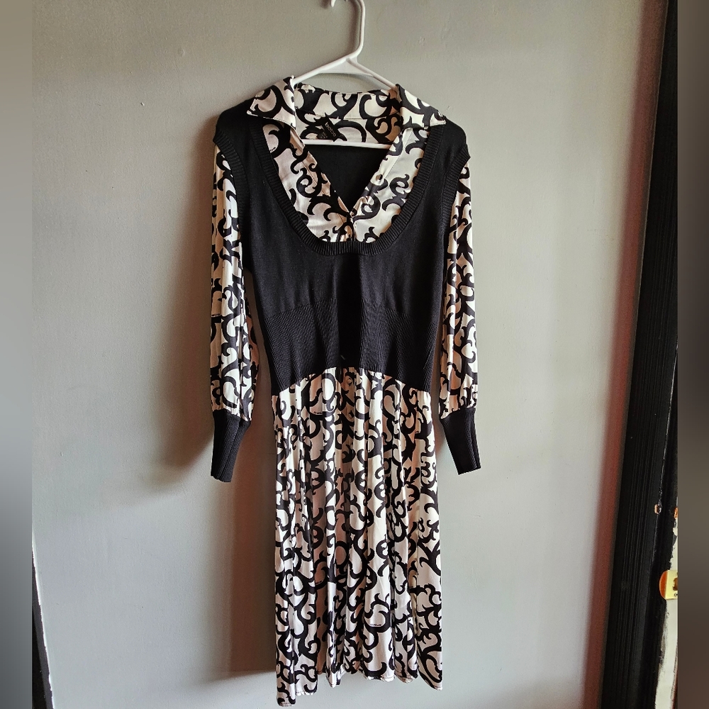 Bebe Dress - Picture 3 of 4